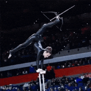 awesome-bow-and-arrow-skills.gif