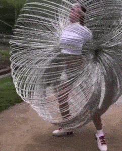 this-girl-knows-how-to-hula.gif