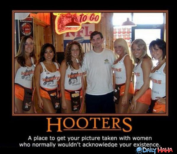Hooter Girls funny picture