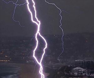awesome lightning strike
