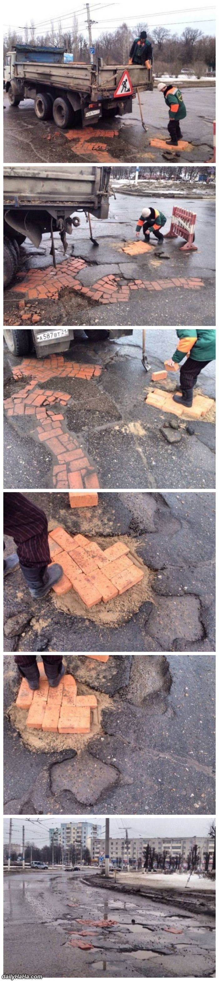 fixing roads in russia funny picture