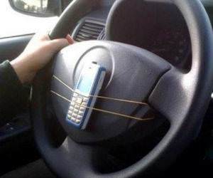 Hands Free funny picture