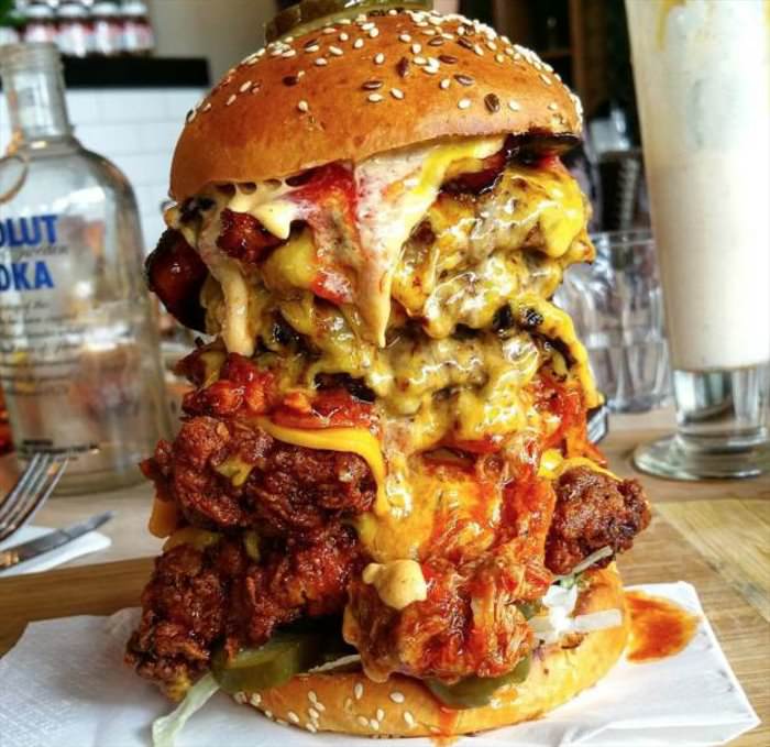 this looks like a pretty good burger
