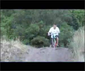 Lake Jumping Bikers Video