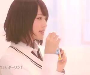 this is a gum commercial in japan
