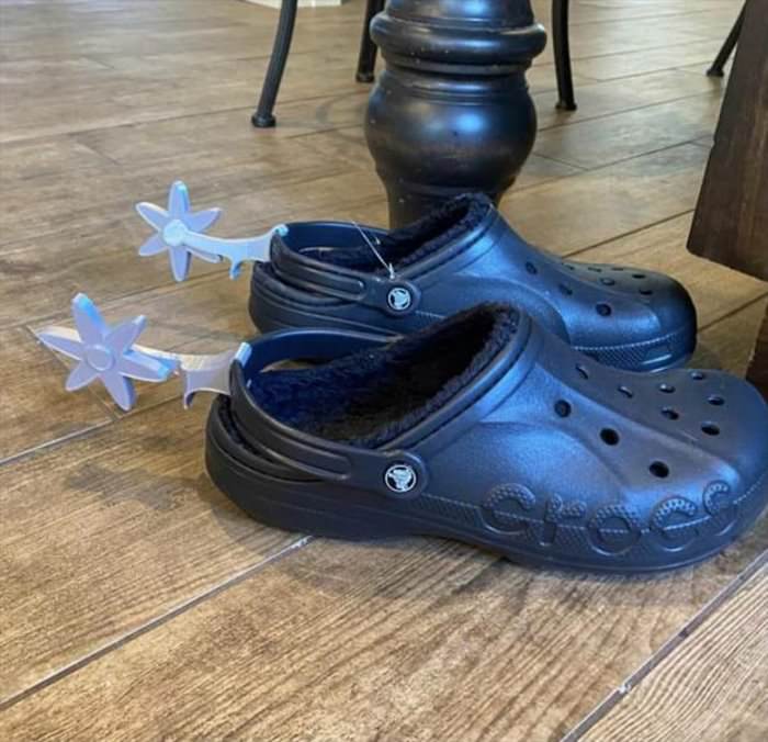 Some hee haw crocs