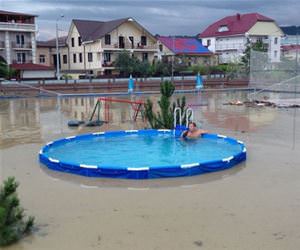 a dip in the clean pool funny picture