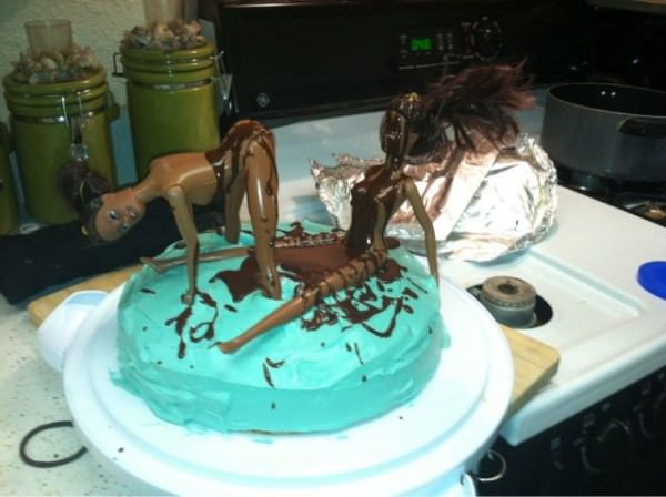 Amazing Cake funny picture