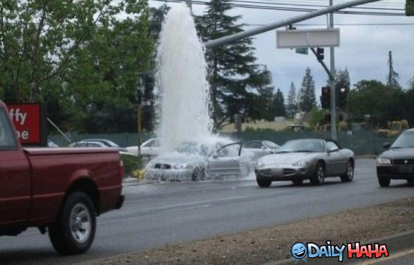 Fire Hydrant Fail Funny Picture