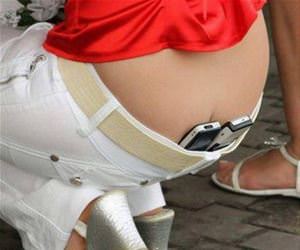 can you hold my phone please funny picture