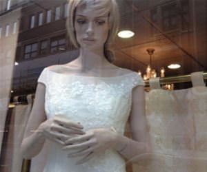 cheer up mannequin funny picture