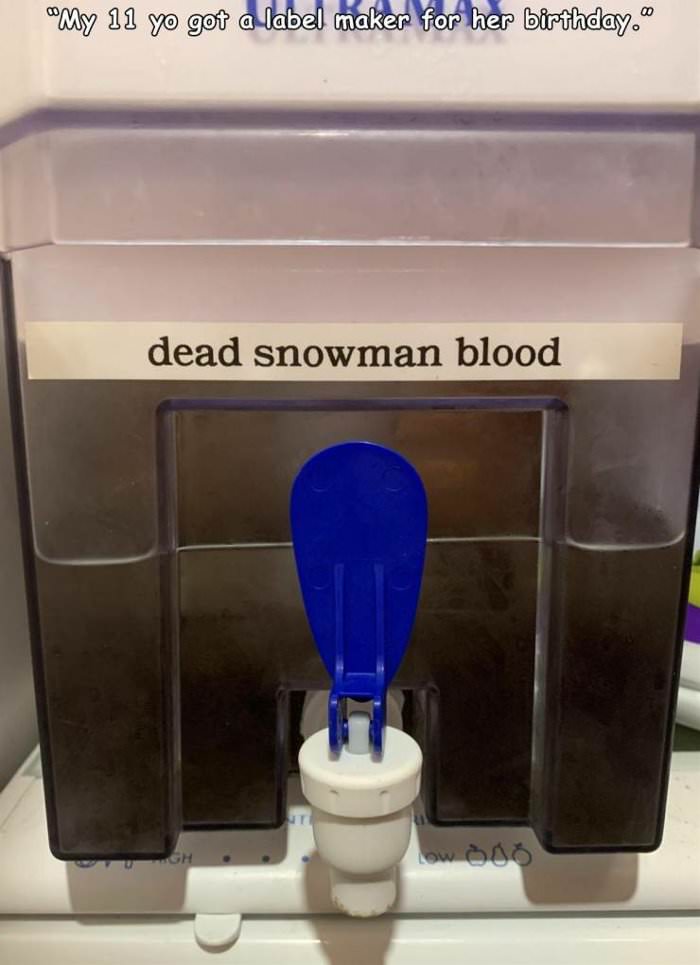 dead snowman blood