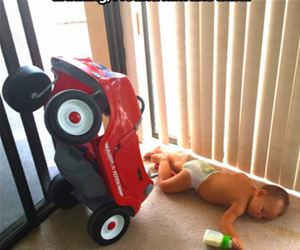 driving around the house funny picture