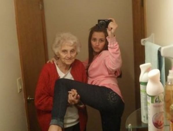 Grandma Hold This funny picture