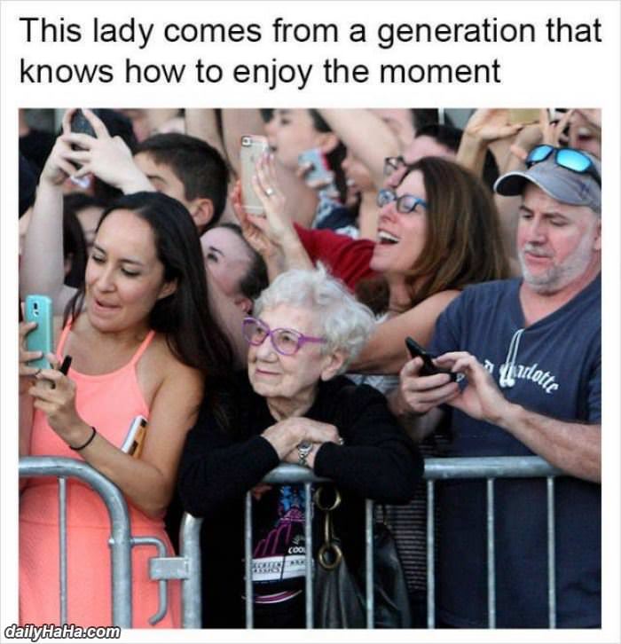 enjoy the moment funny picture