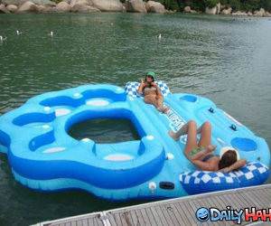 Epic Raft funny picture