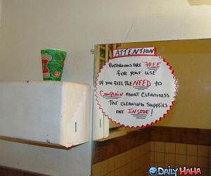Free Bathroom funny picture
