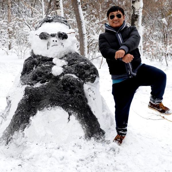 Gangman Style Snowman funny picture