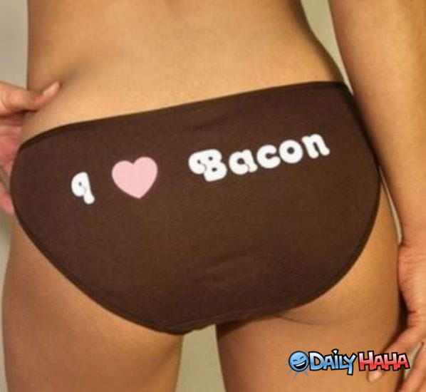 I Heart Bacon funny picture