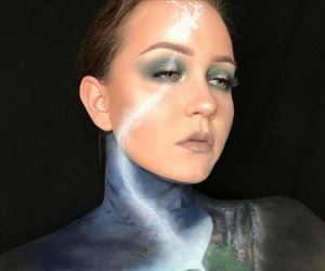 interesting makeup