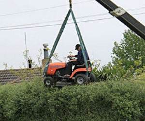 Lawnmower Hedger funny picture