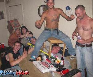 Major Drunk Party funny picture