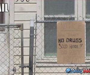 No Drugs Here funny picture
