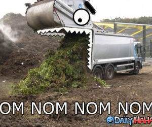 Om Nom Nom Nom funny picture