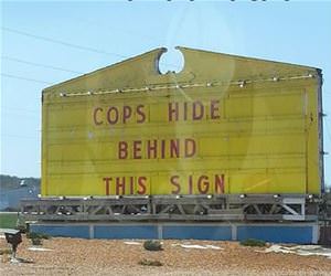 people helping people funny picture