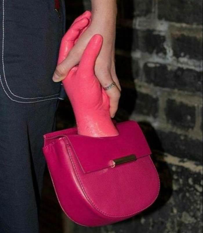 purse with a handle