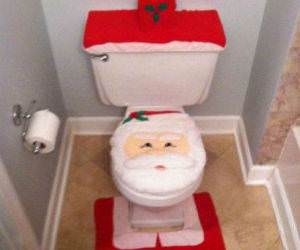 Santa Toilet flash game