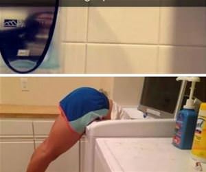 short girl problems funny picture