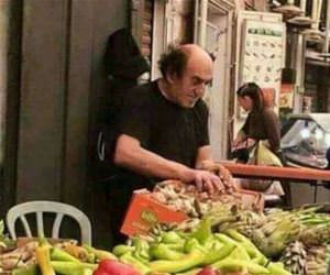 so bad at catching smurfs funny picture