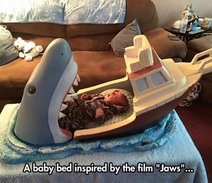 the jaws bed funny picture