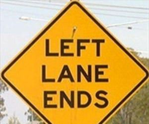this lane ends