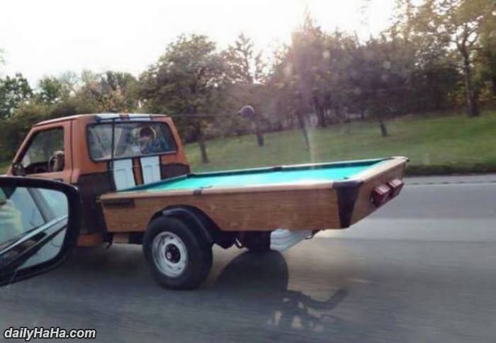 traveling party funny picture