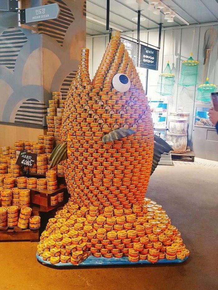 tuna of the grocer