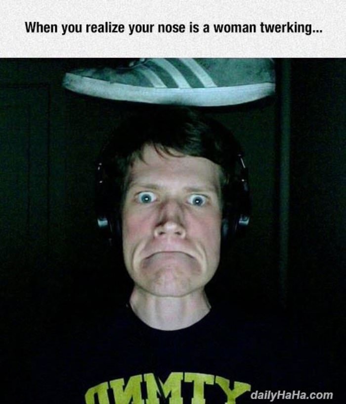 twerking nose funny picture