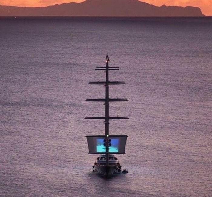 would be a fun boat ride