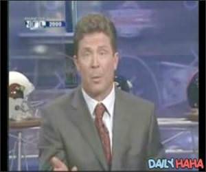 Dan Marino is a spaz Video