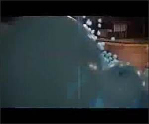 Balloon Skaters Cool Video