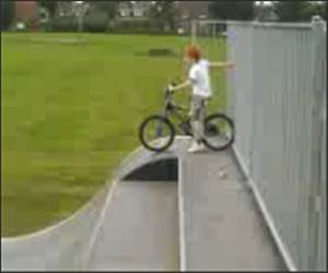 Bike Half Pipe Crash