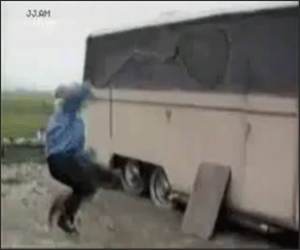 Brave Chicken Fighter Video