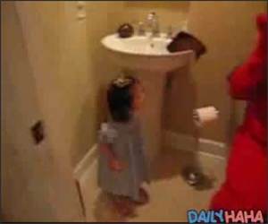 Elmo Poops Funny Video