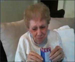  Funny First Time Pop Rocks Video