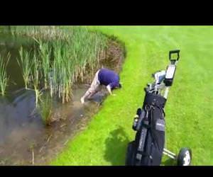 golfer loses his sand wedge