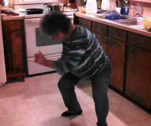 grandma dancing to ice ice baby Funny Video