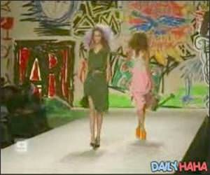 Catwalk Model Wipeout Video