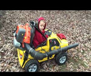powerwheels leaf blower Funny Video