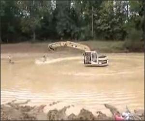 Redneck Water Skiing Funny Video